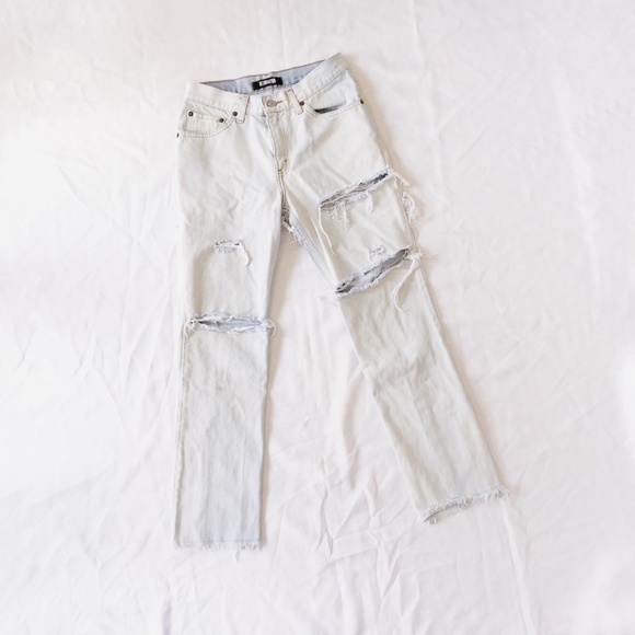 reformation custom distressed Levi's 501s - Picture 2 of 6